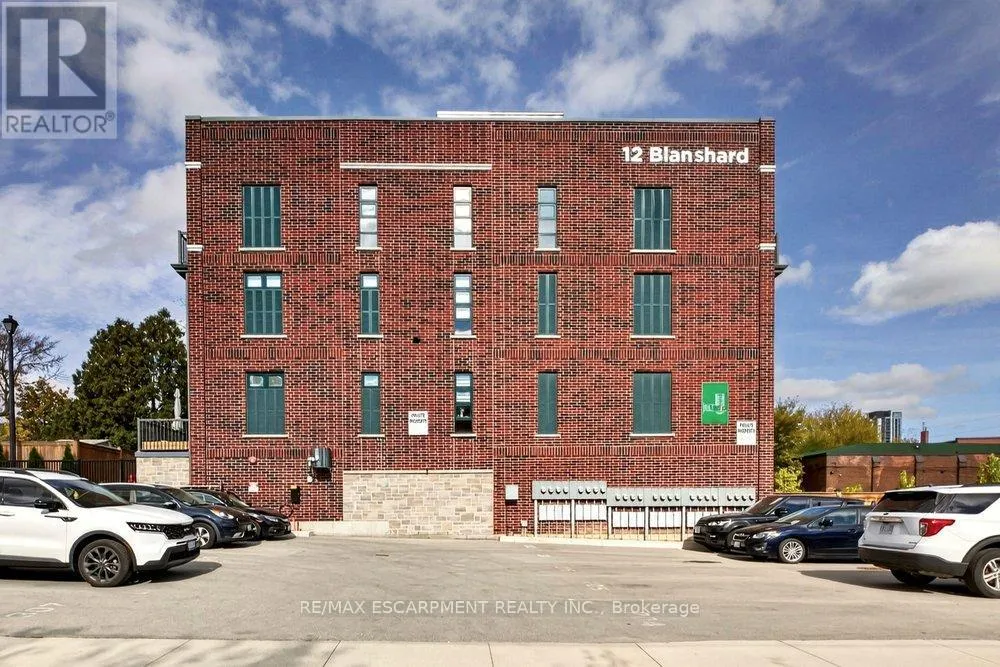 311 - 12 BLANSHARD STREET