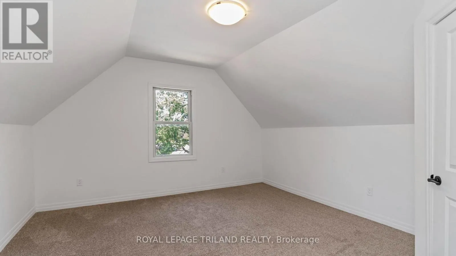 114 FAIRVIEW AVENUE