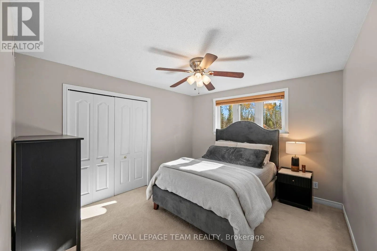 16 SIROCCO CRESCENT