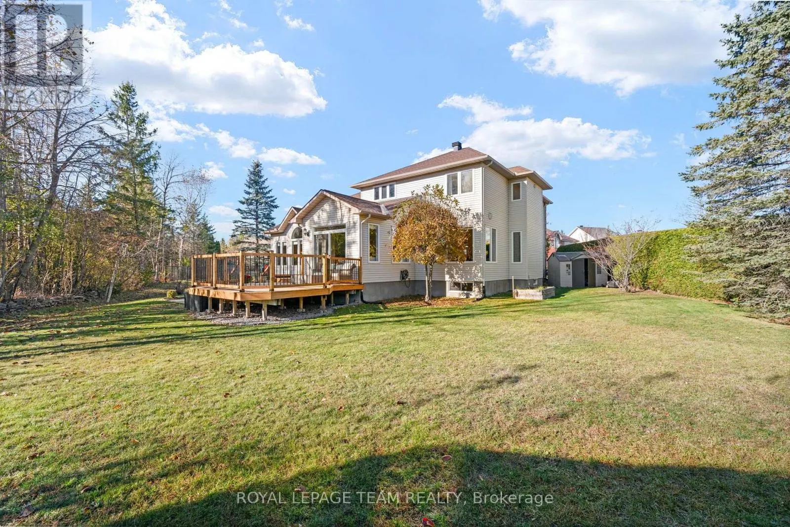 16 SIROCCO CRESCENT
