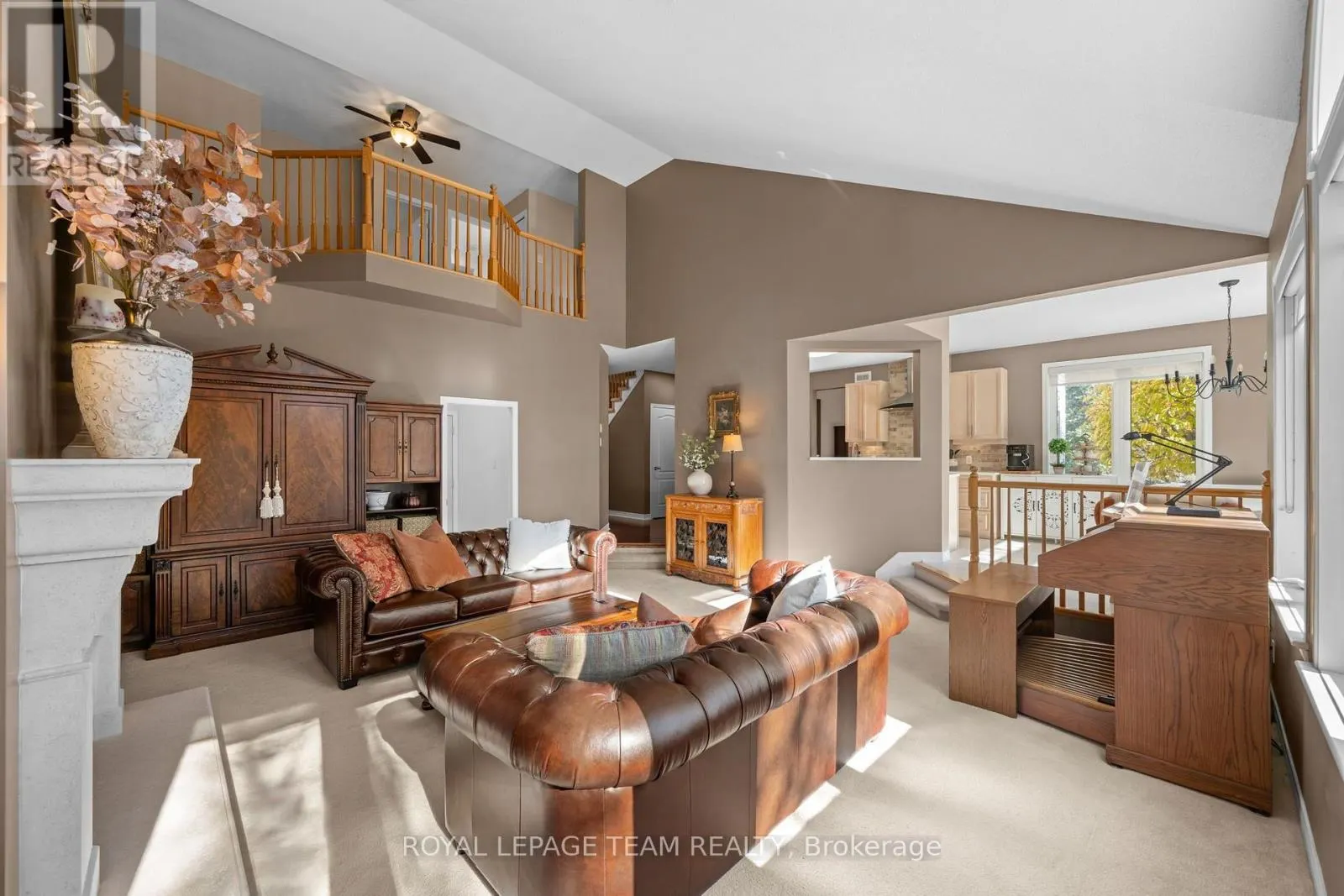 16 SIROCCO CRESCENT