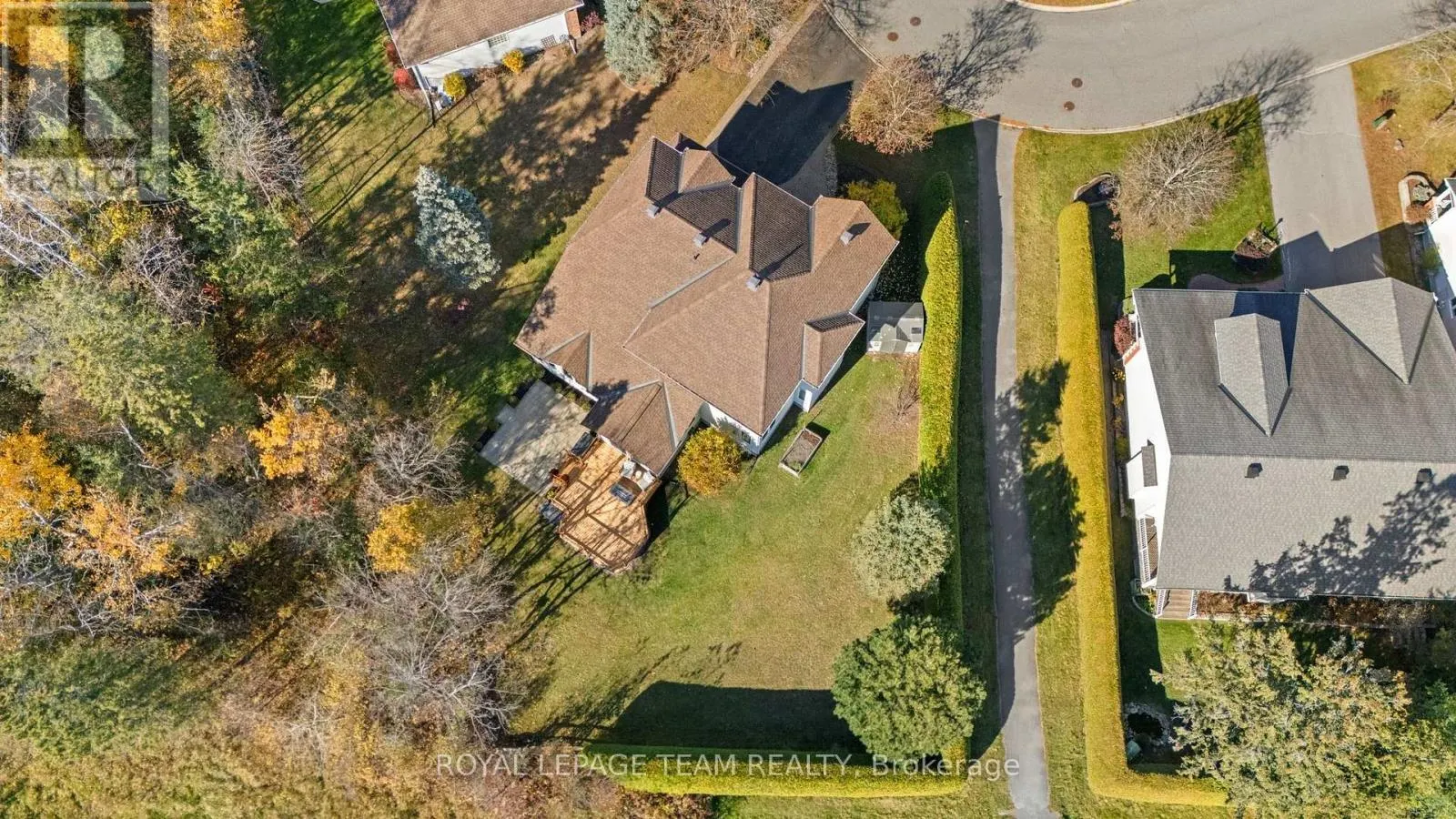 16 SIROCCO CRESCENT