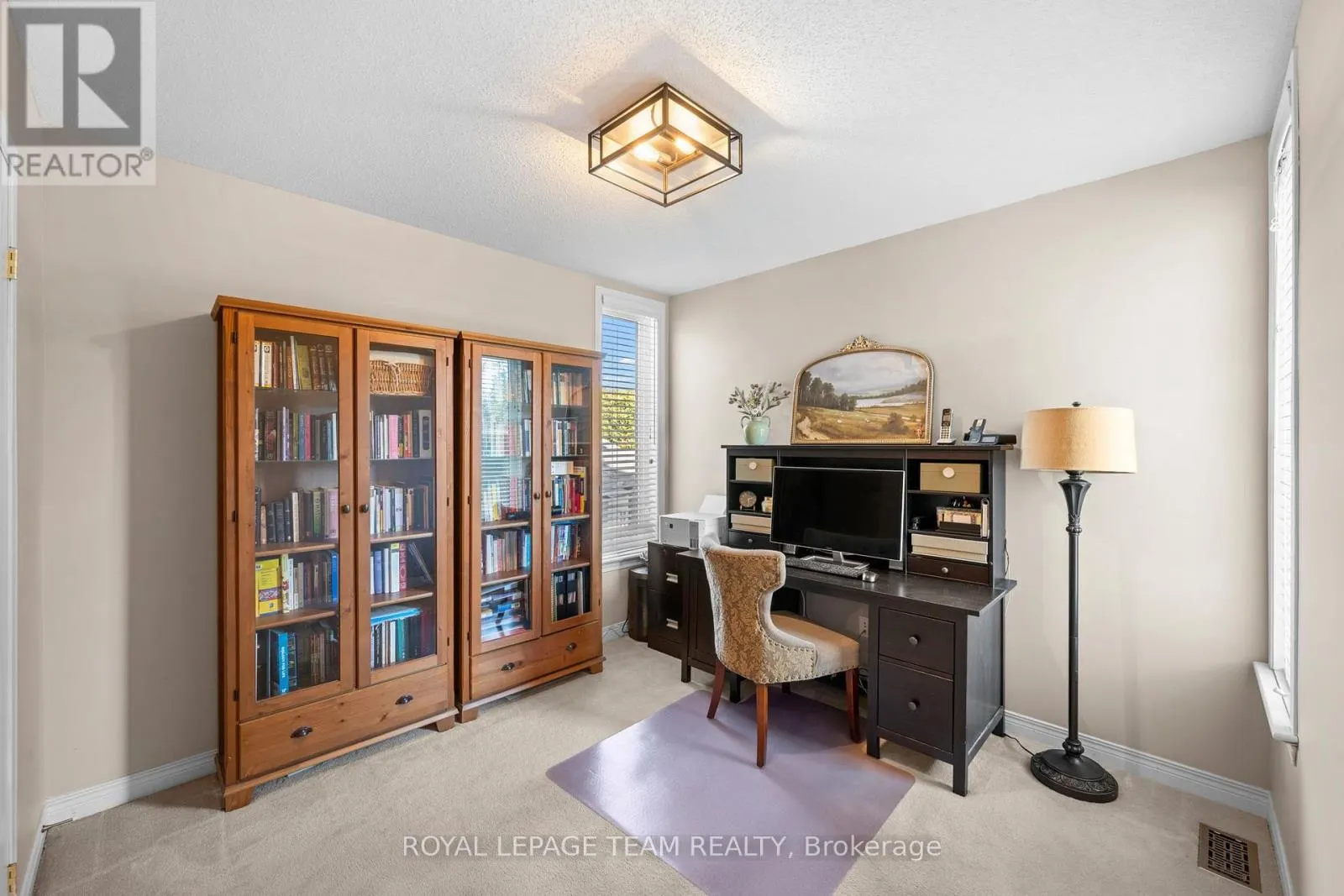 16 SIROCCO CRESCENT