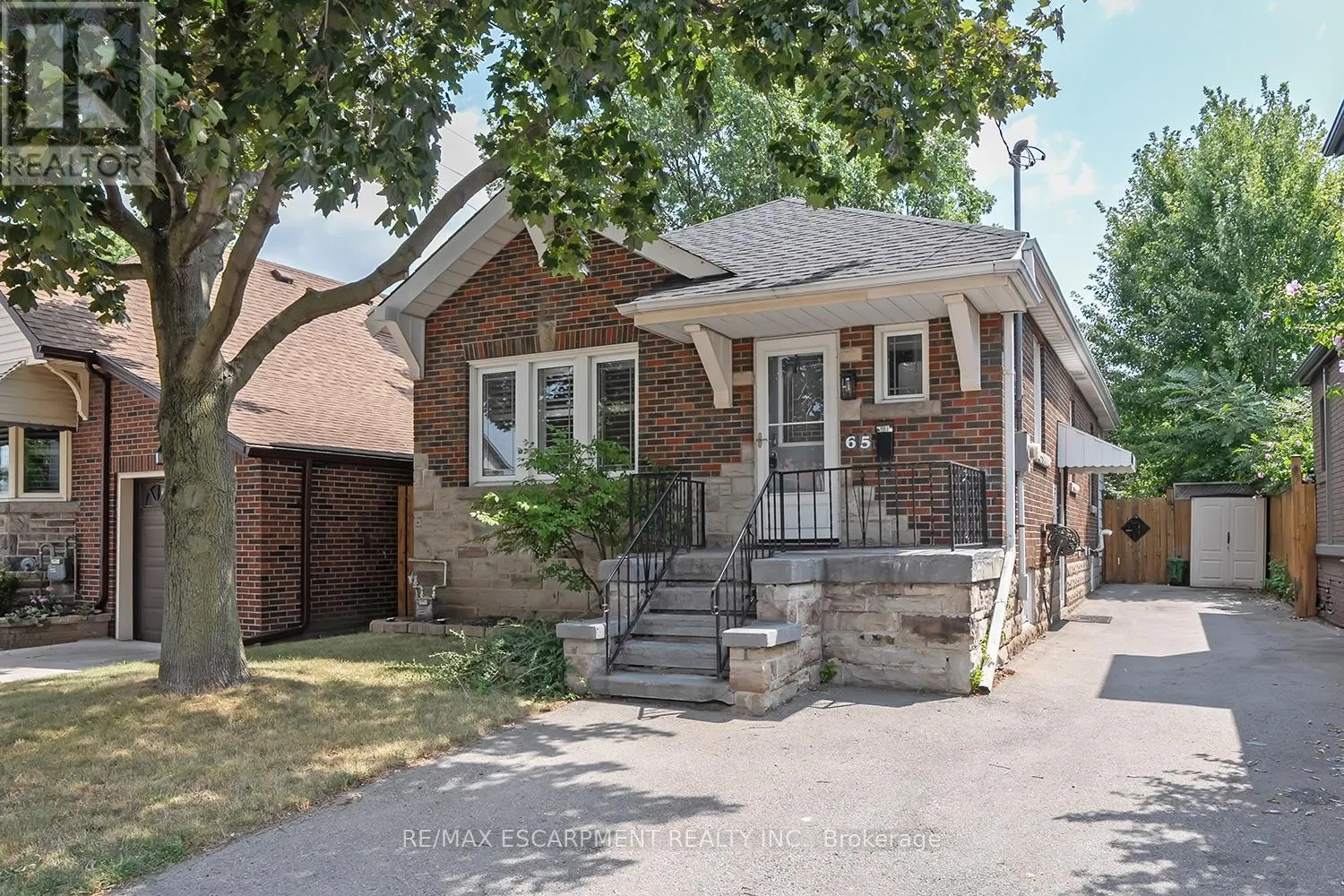 65 KENILWORTH AVENUE S