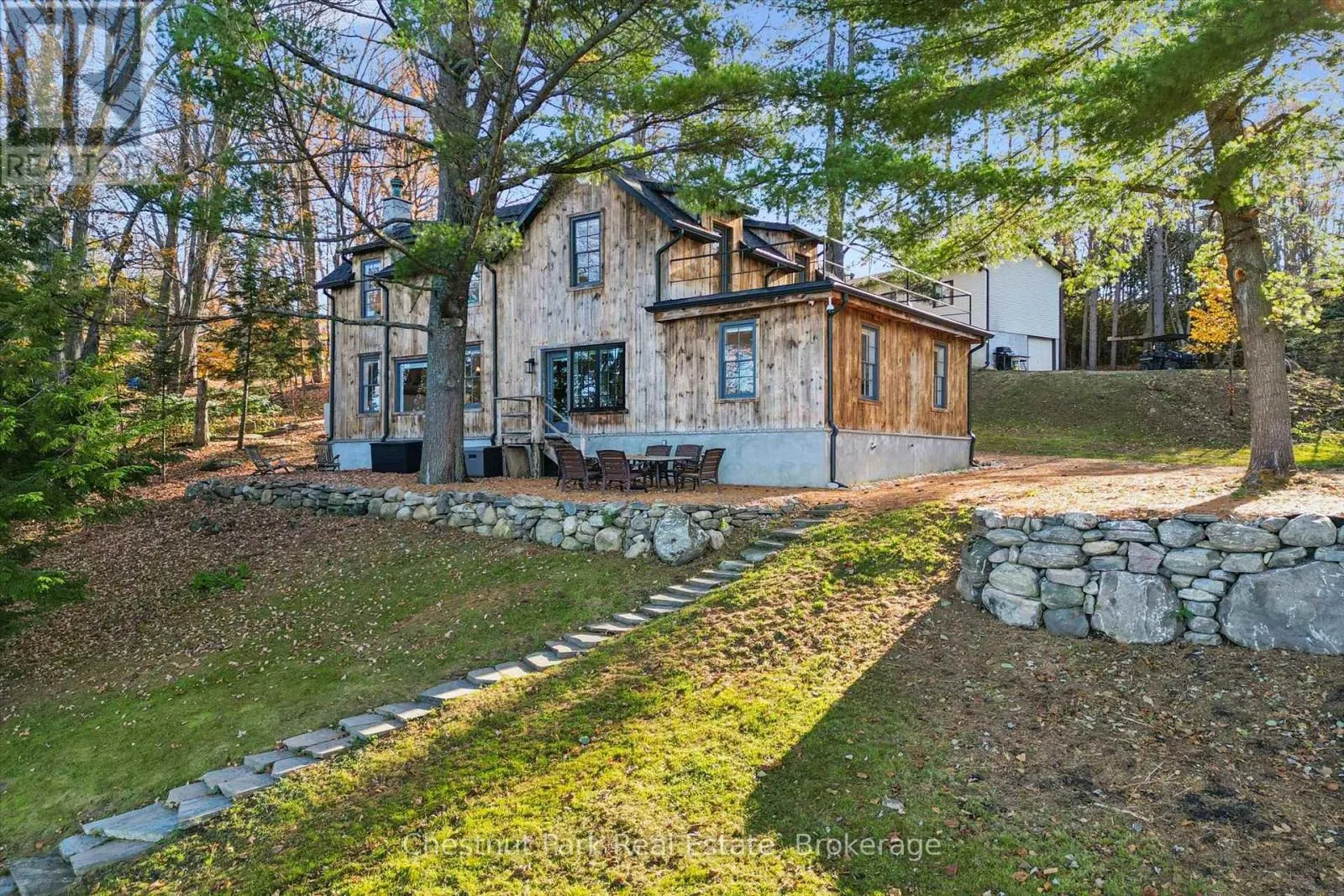 1932A LAKE JOSEPH ROAD
