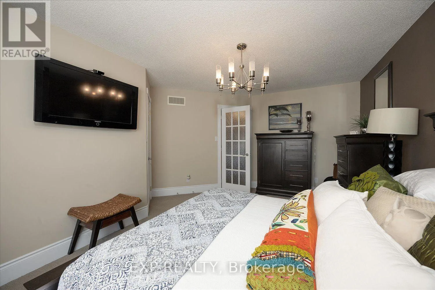 2285 BELLSMITH COURT