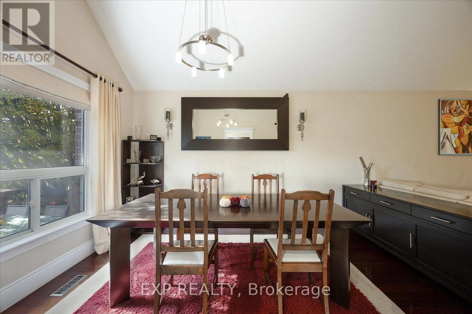 2285 BELLSMITH COURT