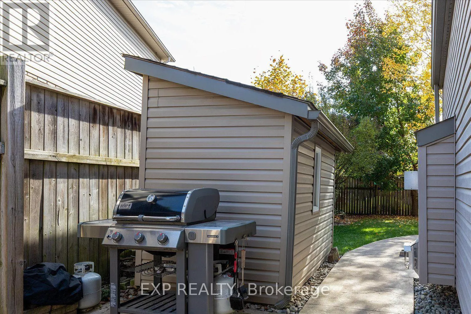 2285 BELLSMITH COURT