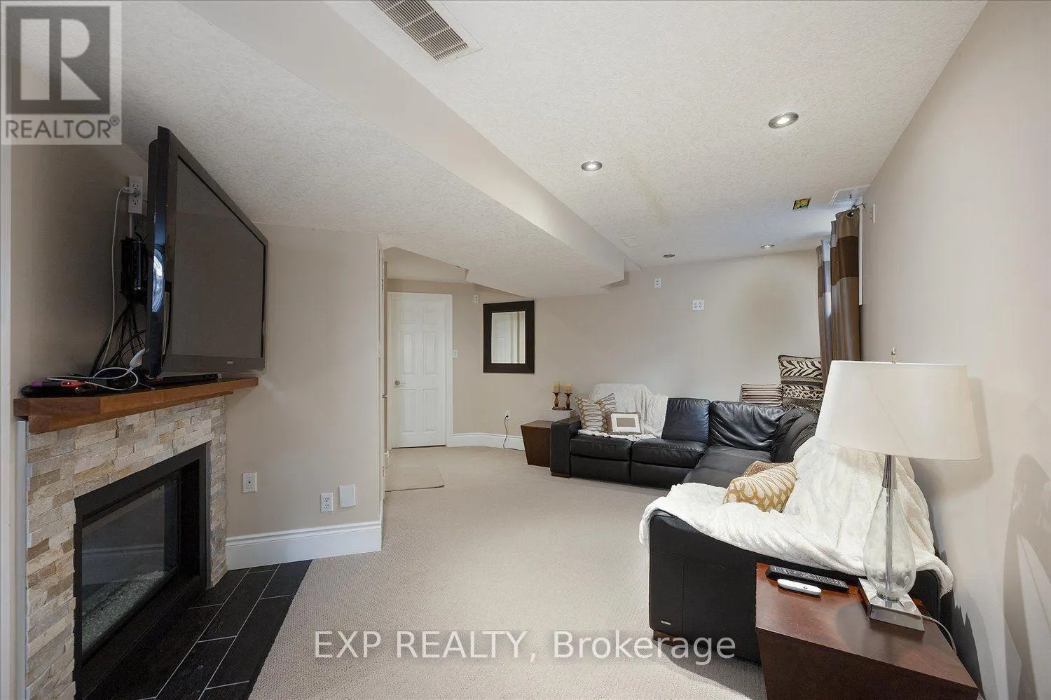 2285 BELLSMITH COURT