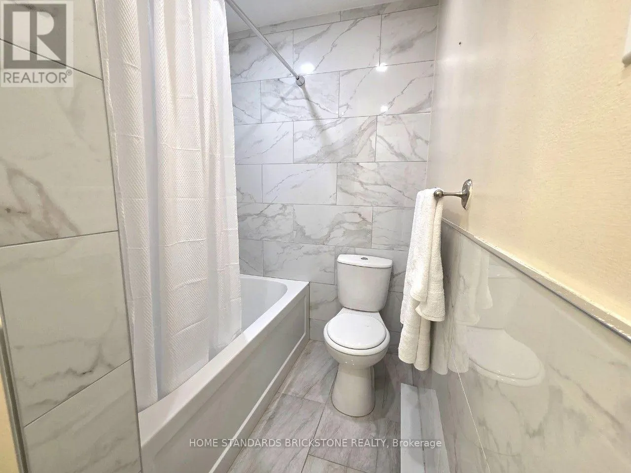 67B - 790 ST ANDRE DRIVE