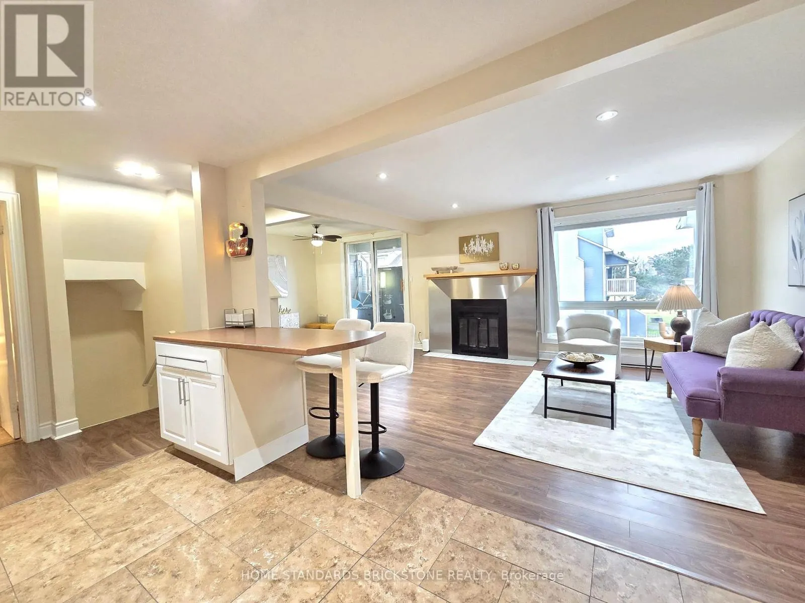 67B - 790 ST ANDRE DRIVE