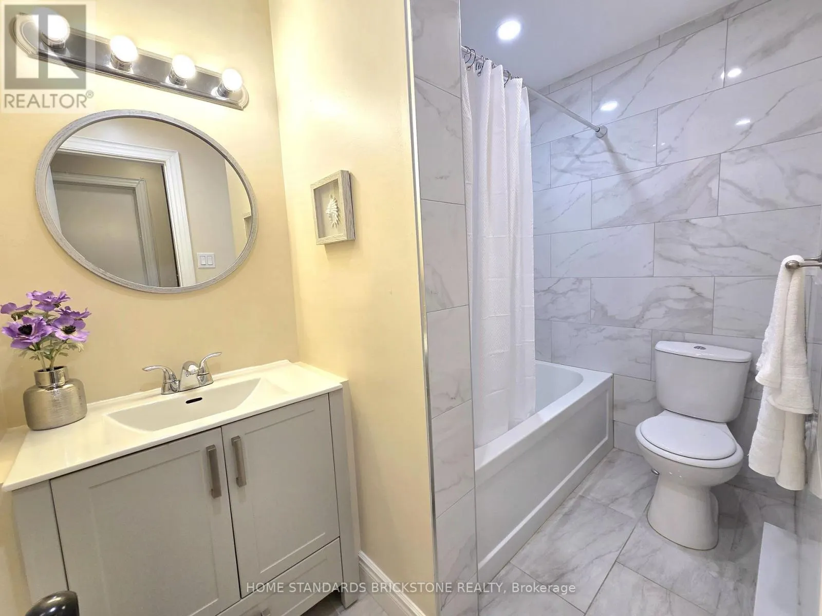 67B - 790 ST ANDRE DRIVE
