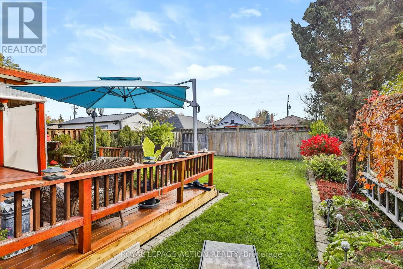 411 ST PAUL AVENUE