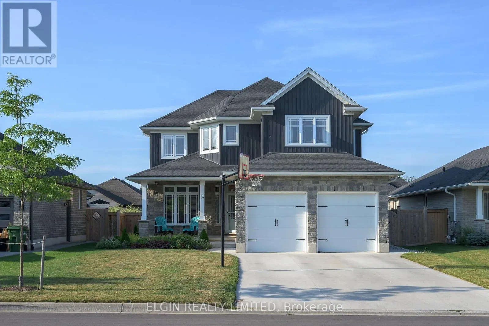 14 MUIRFIELD DRIVE