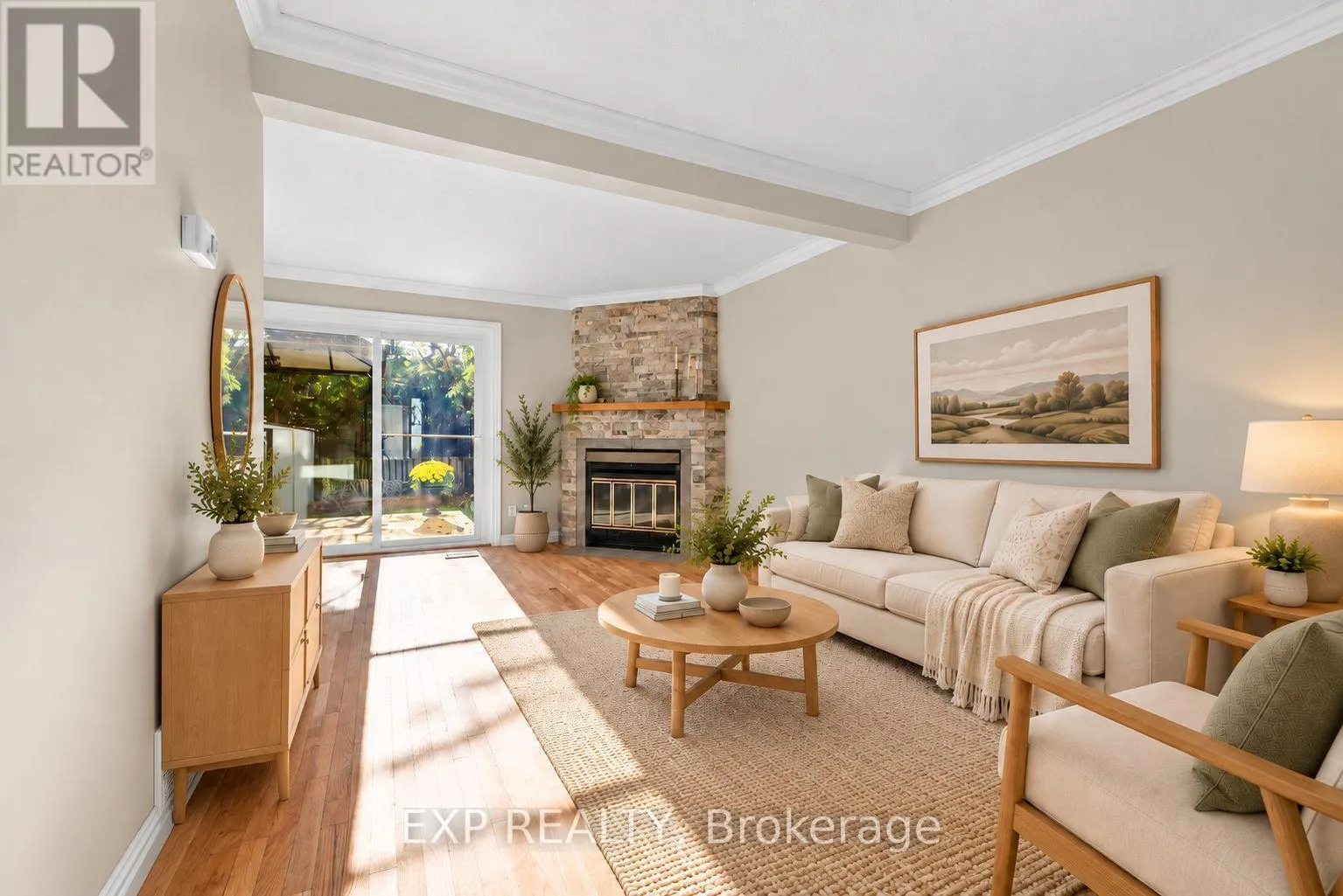 33 SHEARER CRESCENT