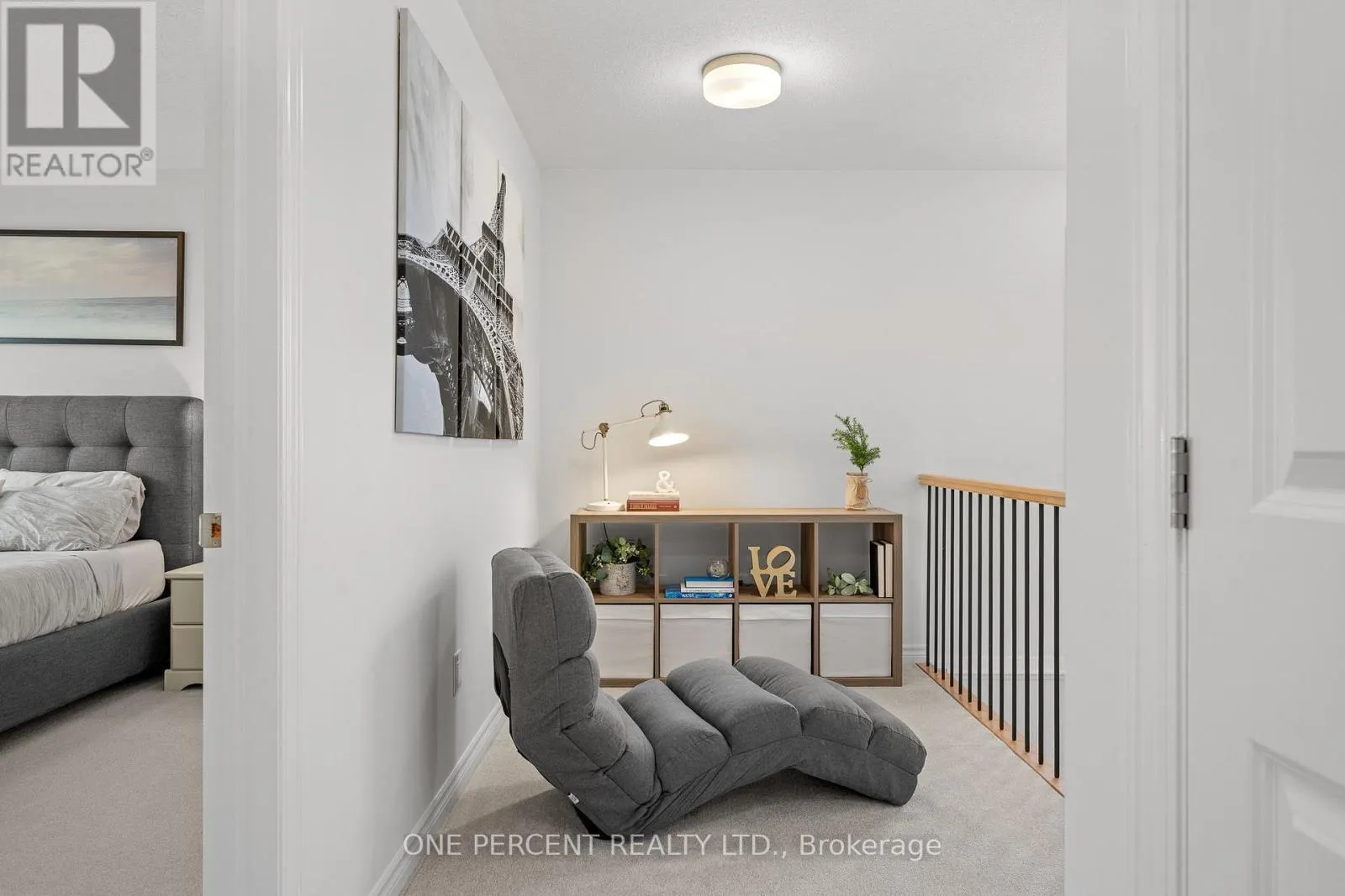 312 FINIAL WAY