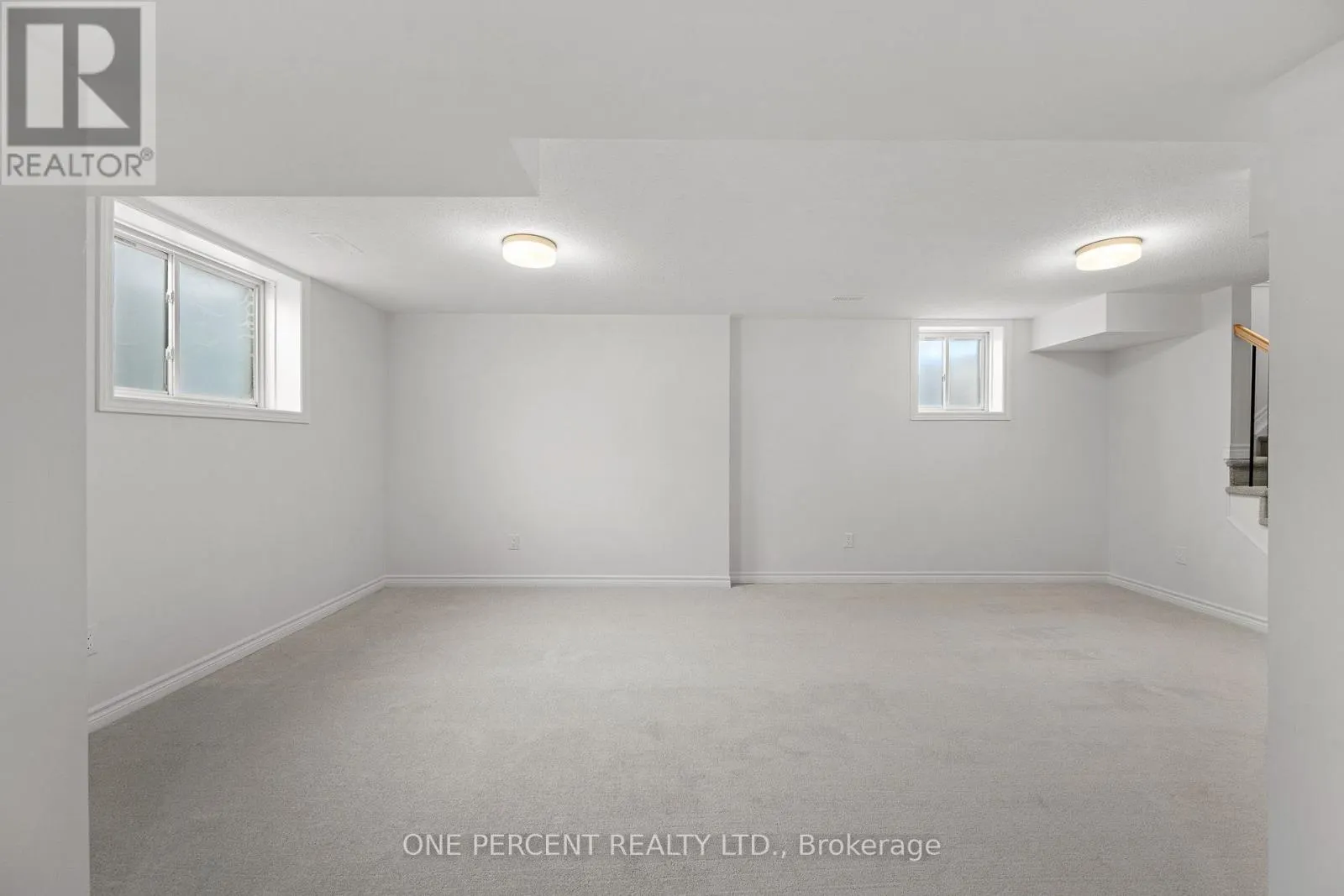 312 FINIAL WAY