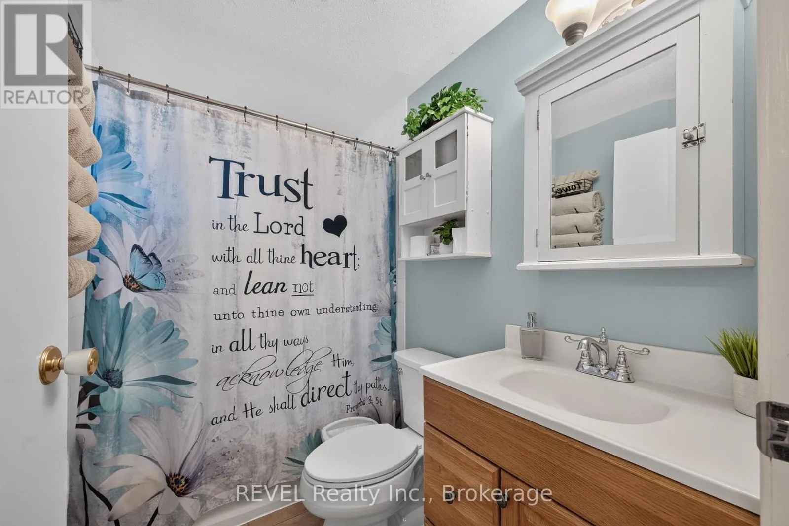 2984 HOLLOWAY BAY ROAD