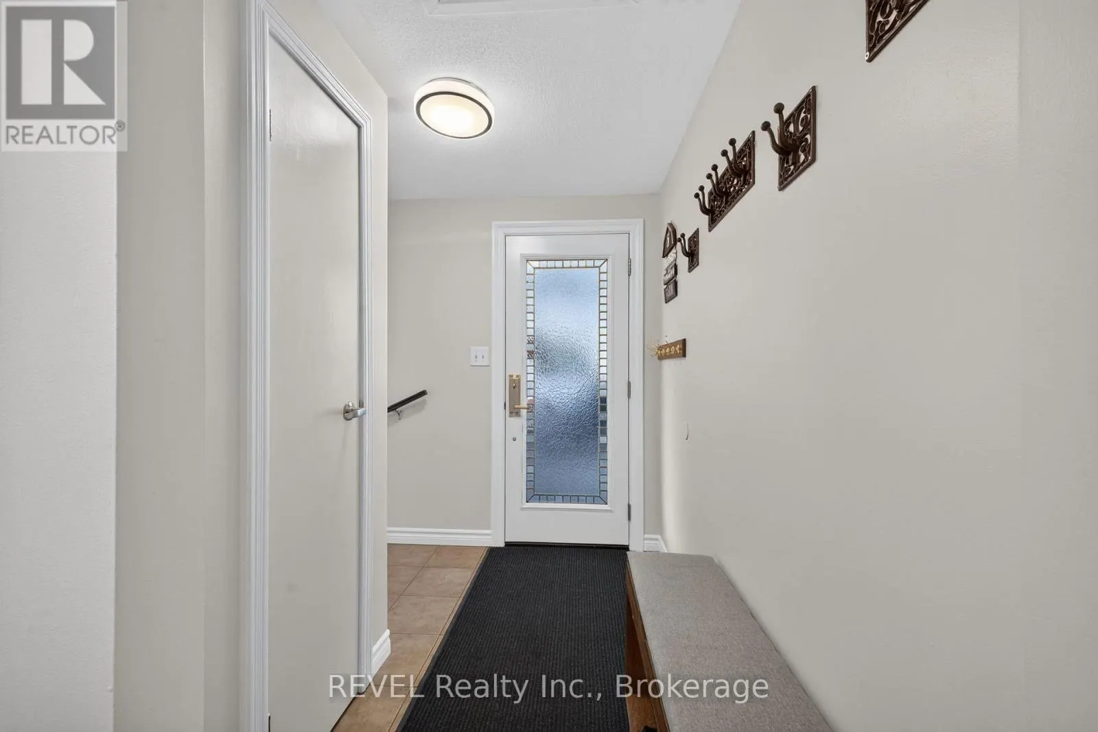 2984 HOLLOWAY BAY ROAD