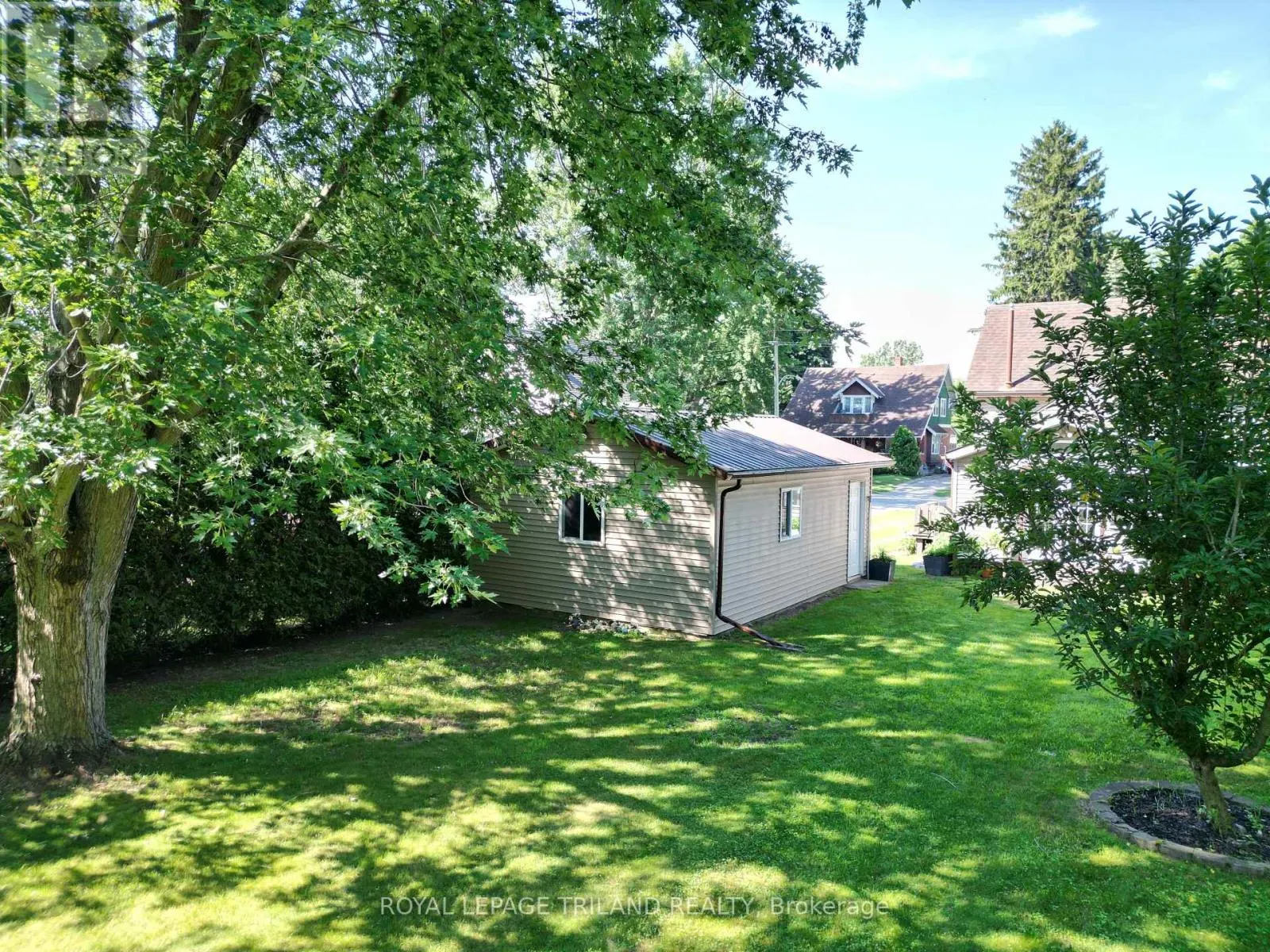 177 FURNIVAL ROAD