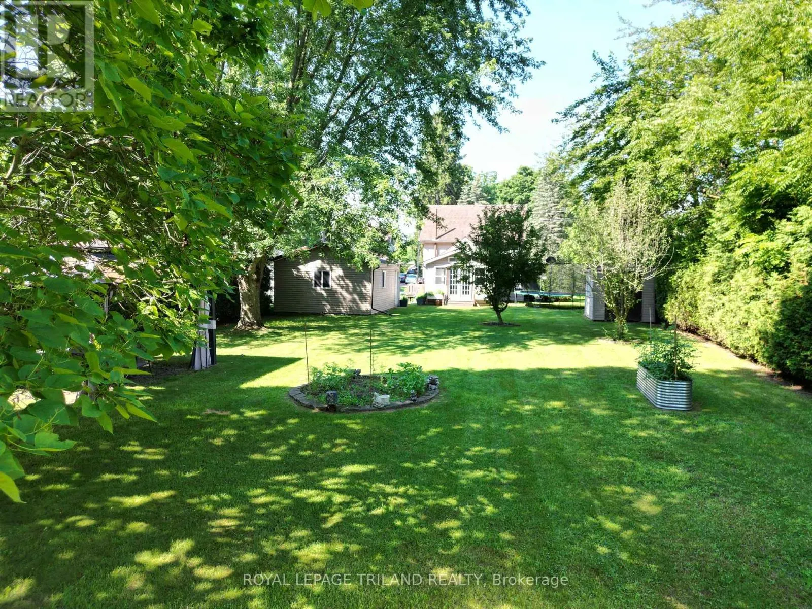 177 FURNIVAL ROAD