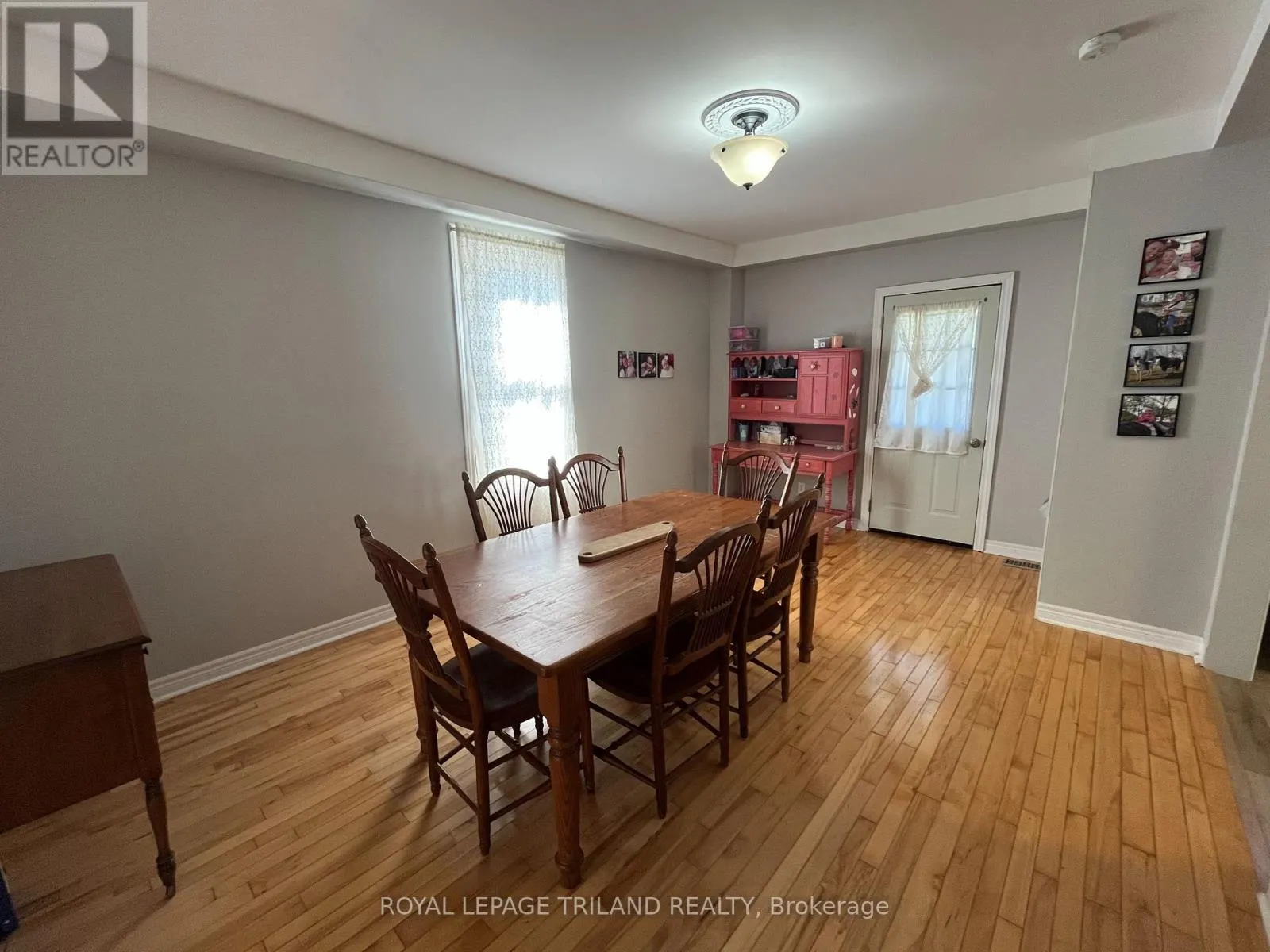 177 FURNIVAL ROAD