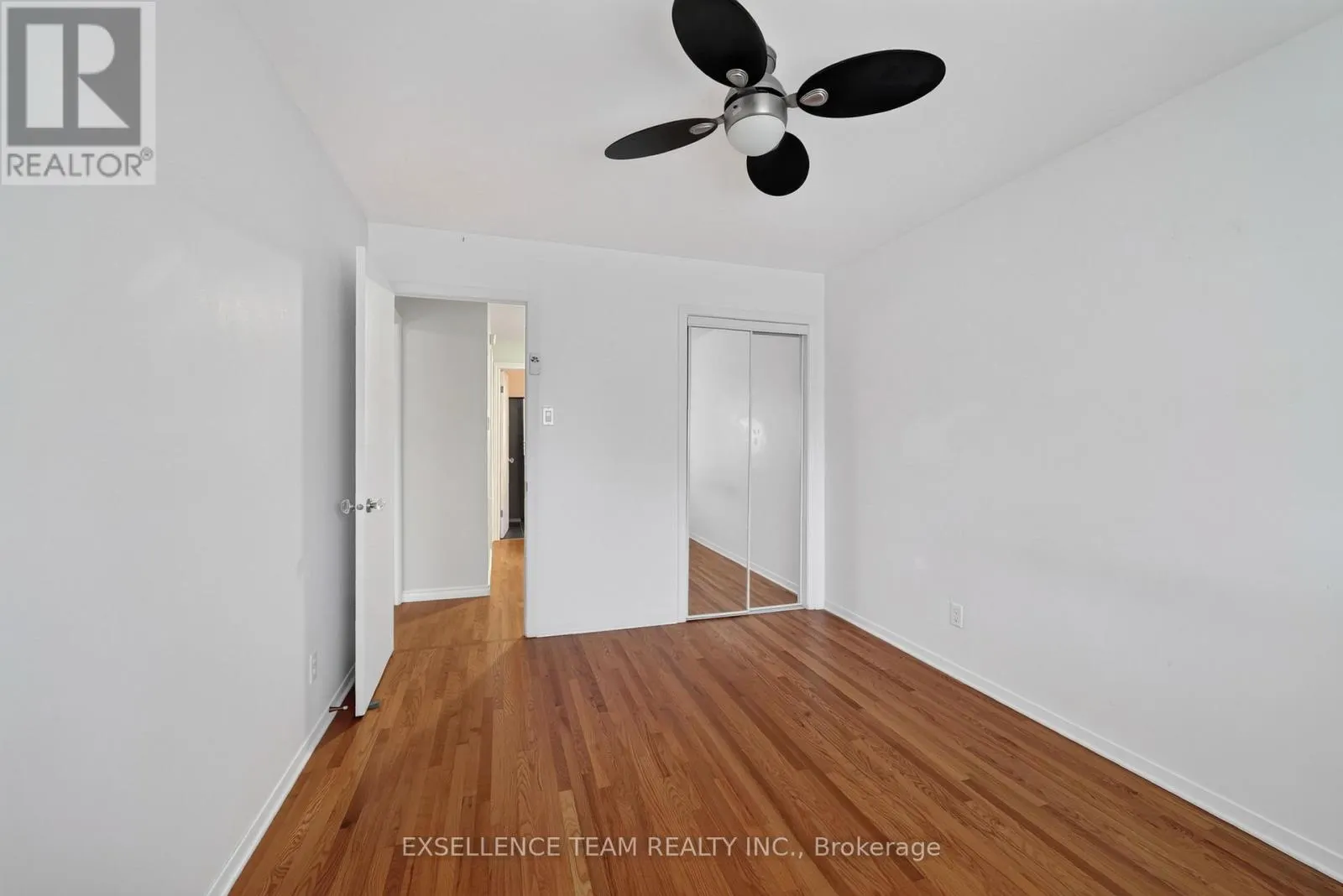 1518 BLAKELY DRIVE