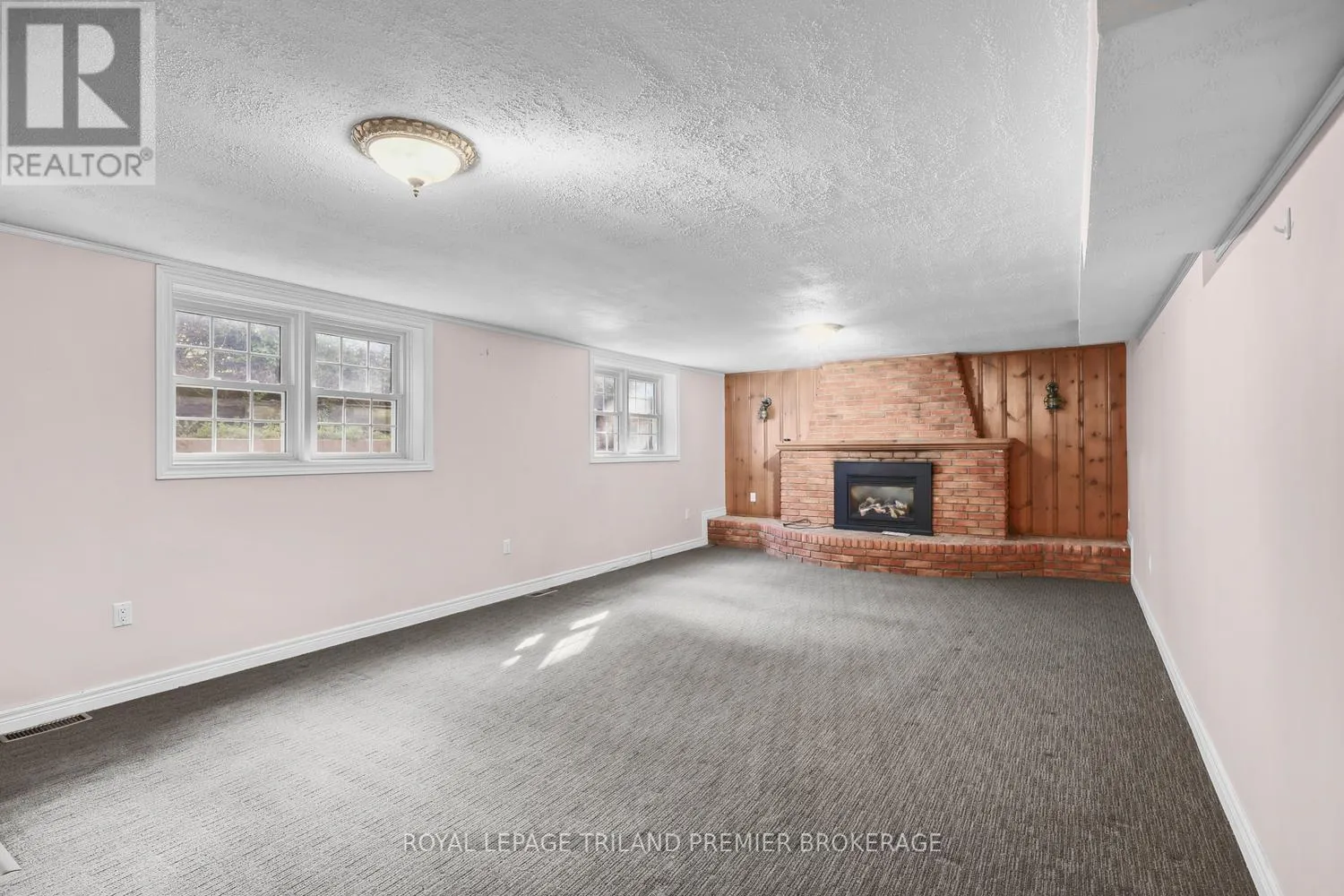 669 SANATORIUM ROAD