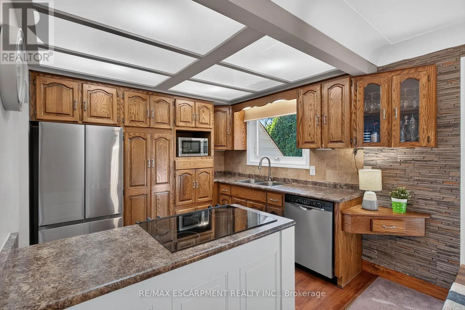253 MCNEILLY ROAD