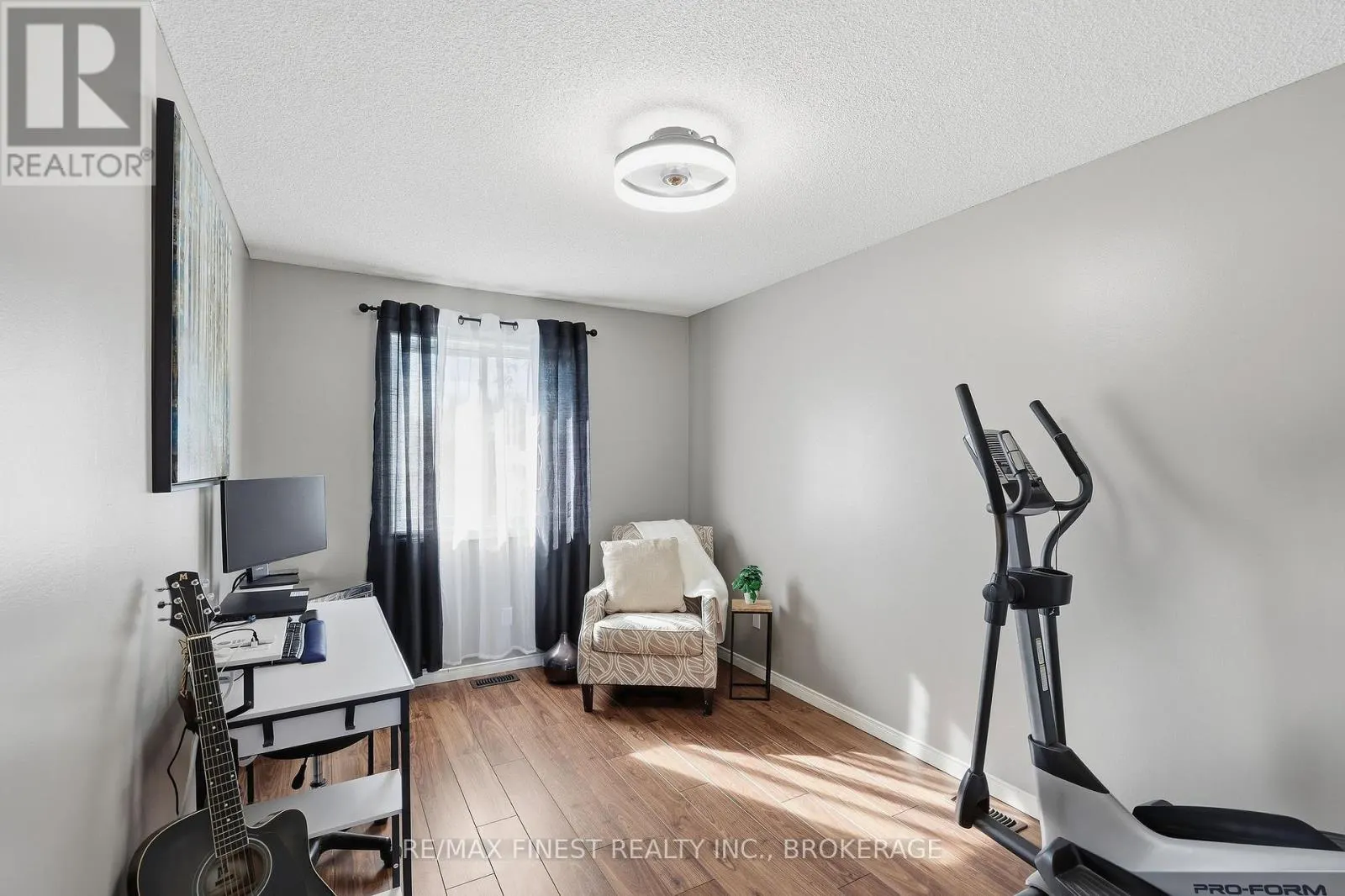 1377 BRACKENWOOD CRESCENT
