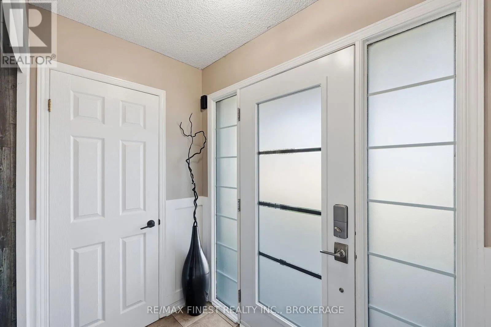1377 BRACKENWOOD CRESCENT