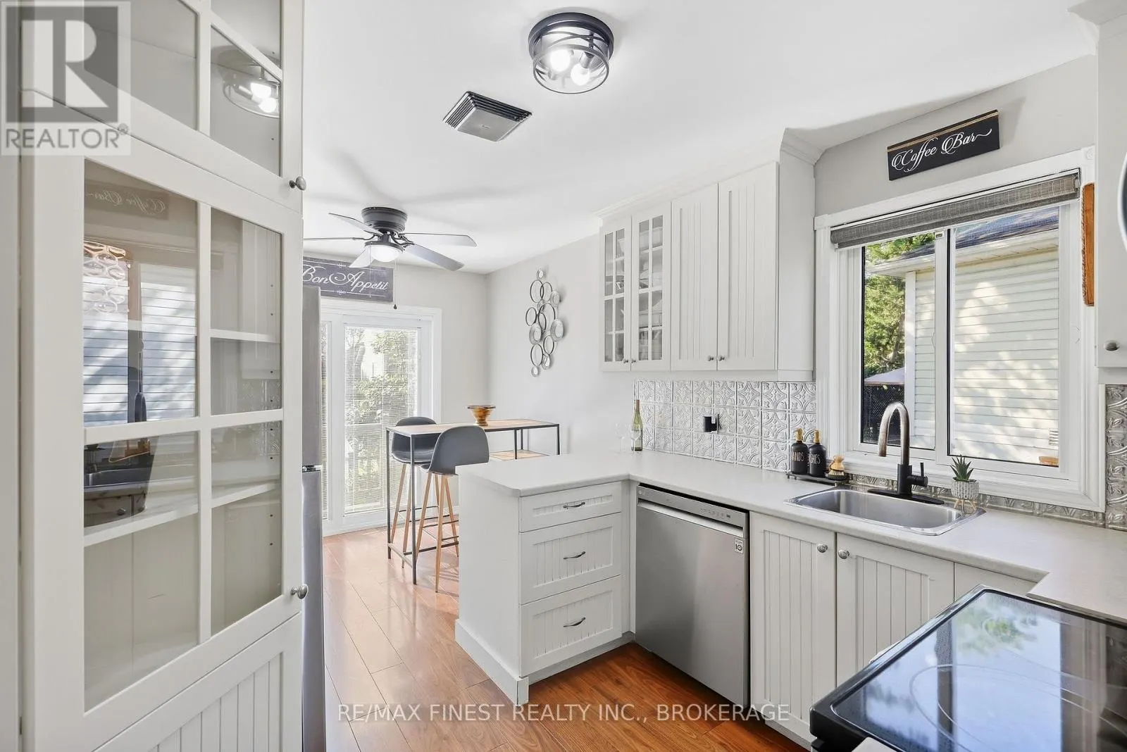 1377 BRACKENWOOD CRESCENT