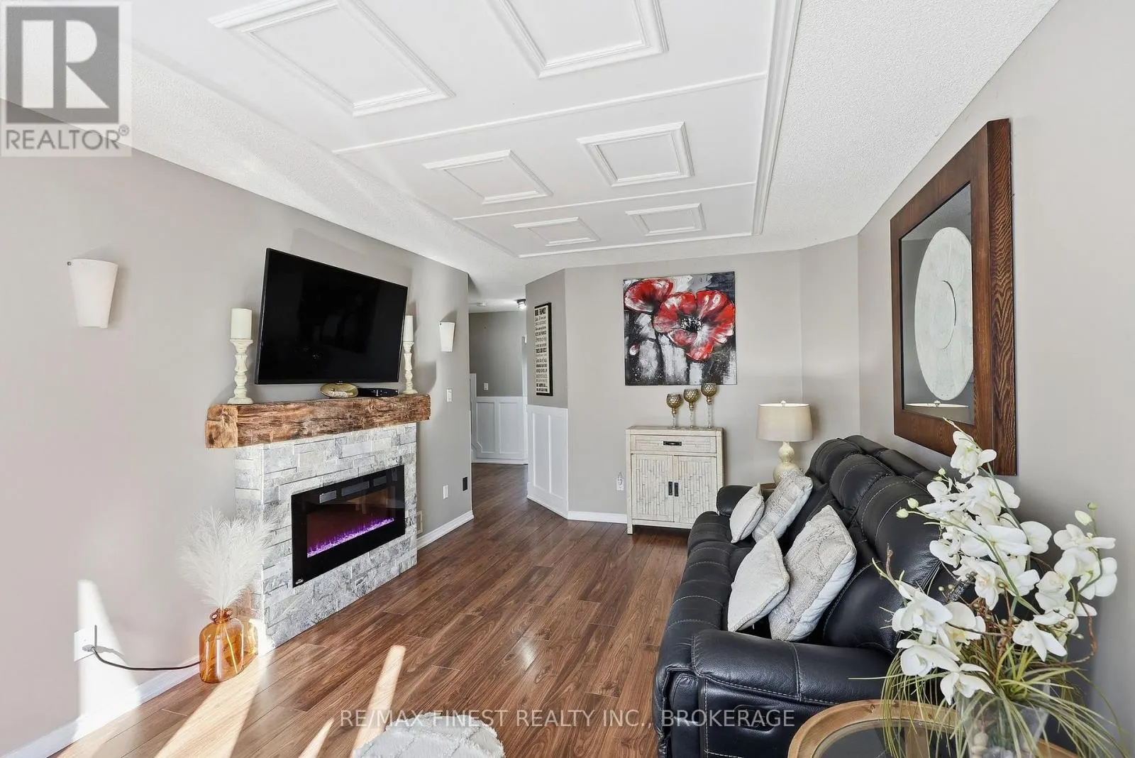 1377 BRACKENWOOD CRESCENT