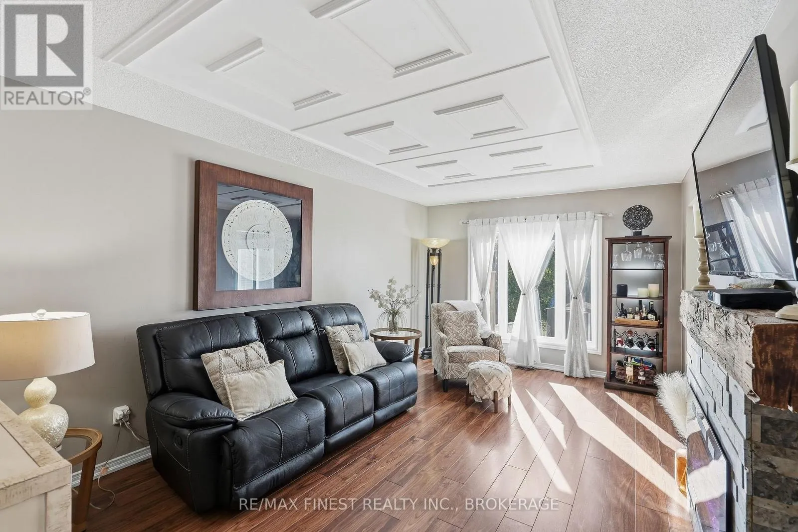 1377 BRACKENWOOD CRESCENT