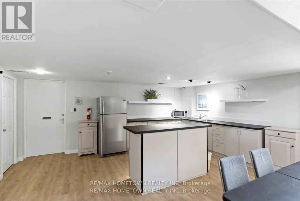 602 - 109 KING STREET E