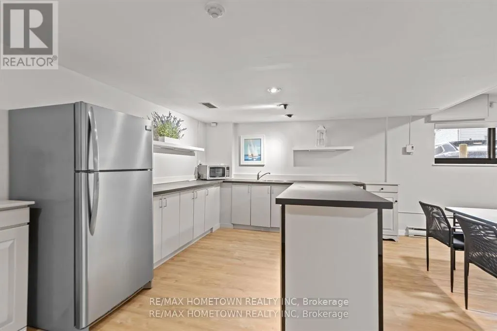 602 - 109 KING STREET E