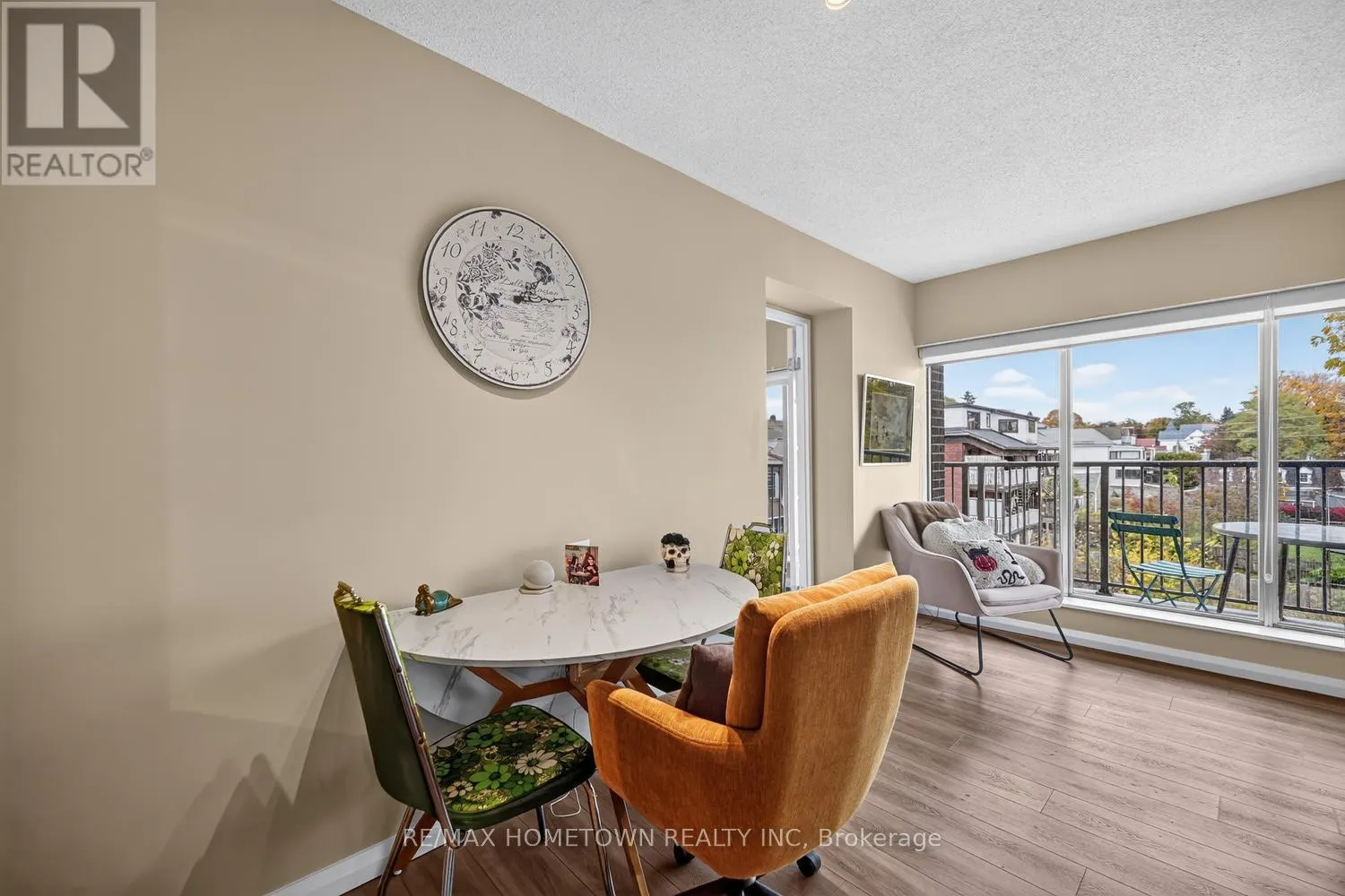 602 - 109 KING STREET E
