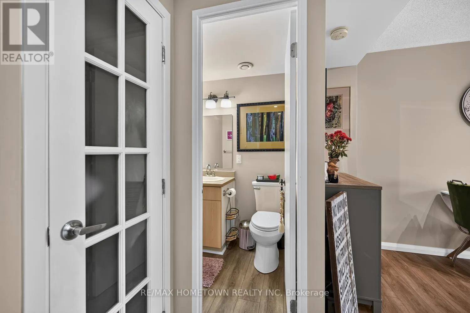 602 - 109 KING STREET E