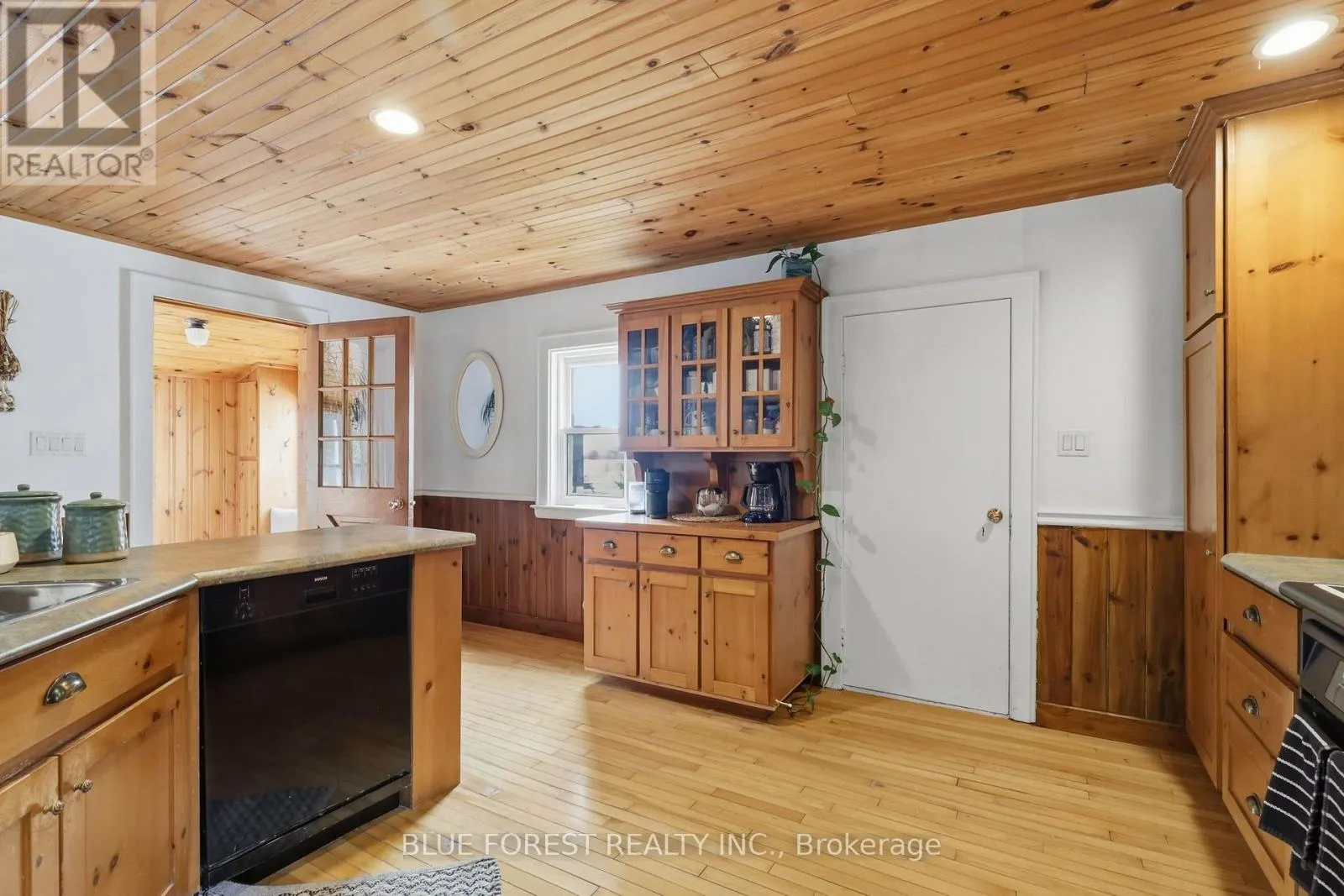 22445 FAIRVIEW ROAD