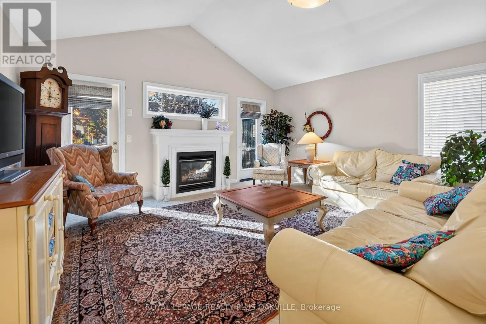 41 ROSE GLEN CRESCENT