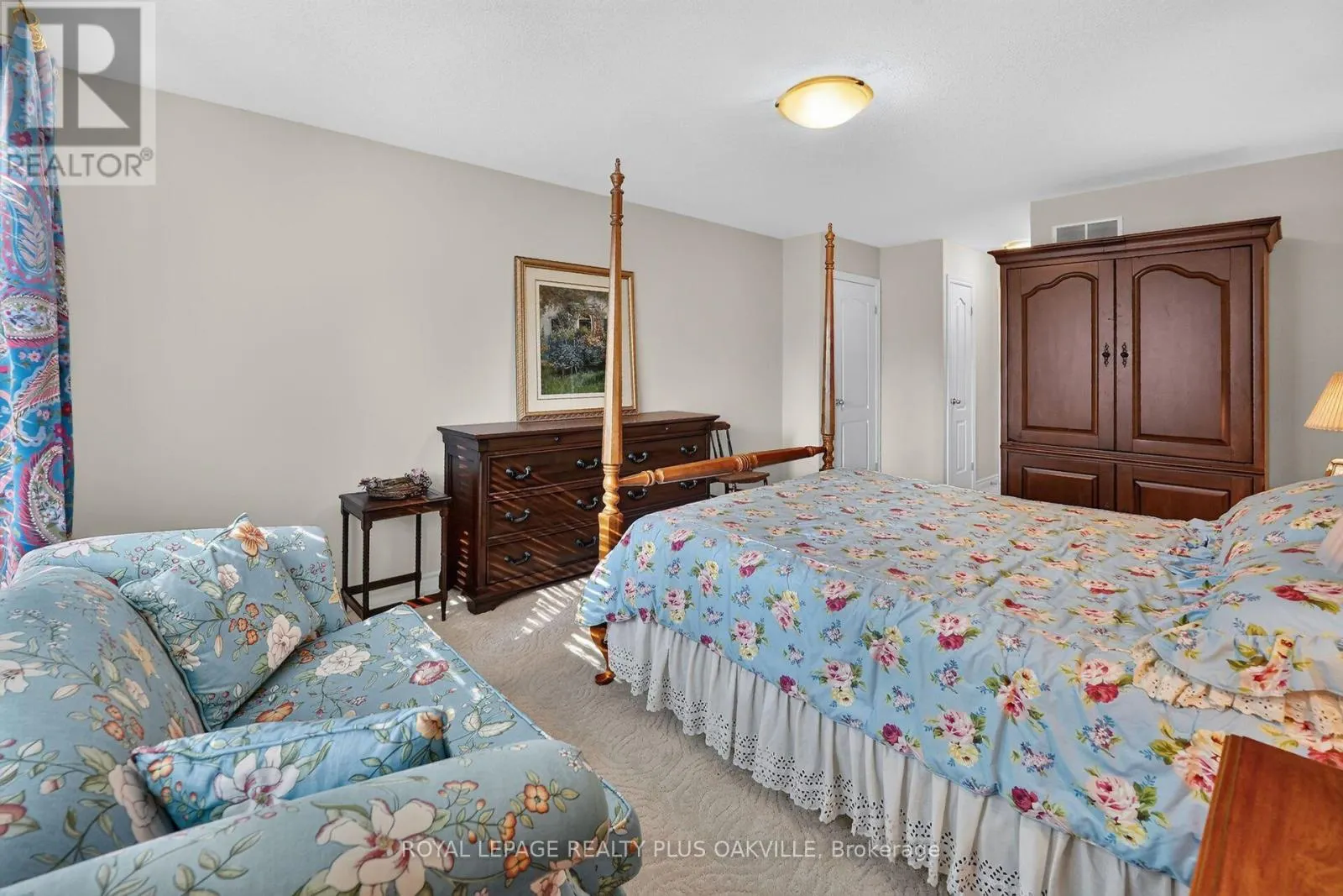 41 ROSE GLEN CRESCENT