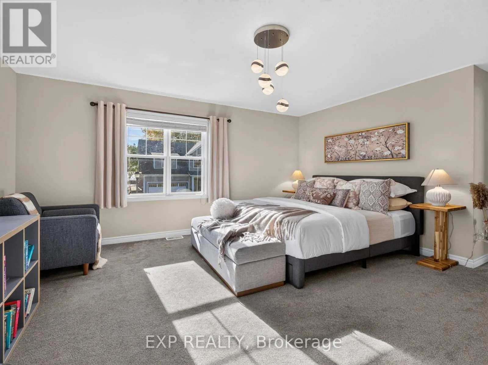750 LAKESHORE ROAD