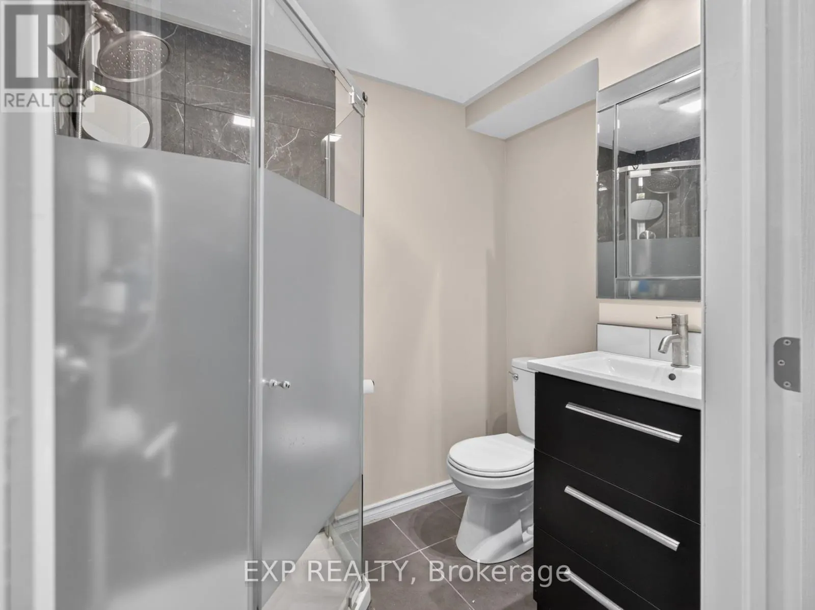750 LAKESHORE ROAD