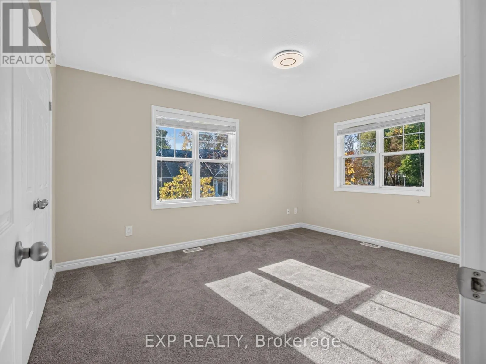 750 LAKESHORE ROAD