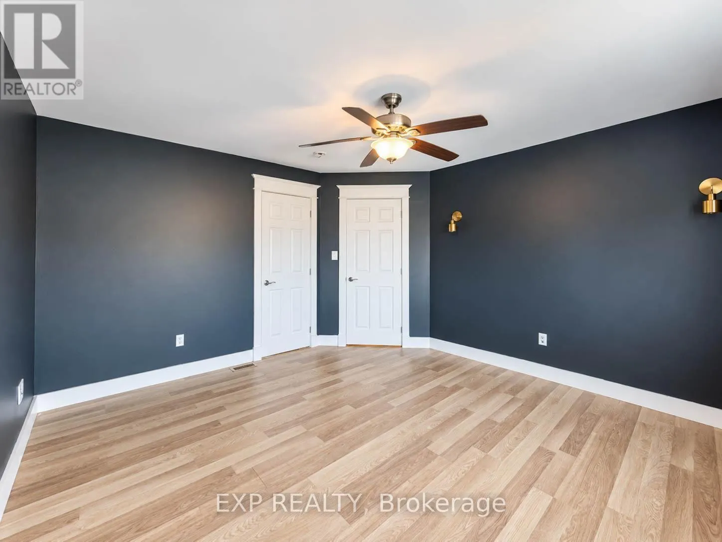 1527 MERRITTVILLE HIGHWAY