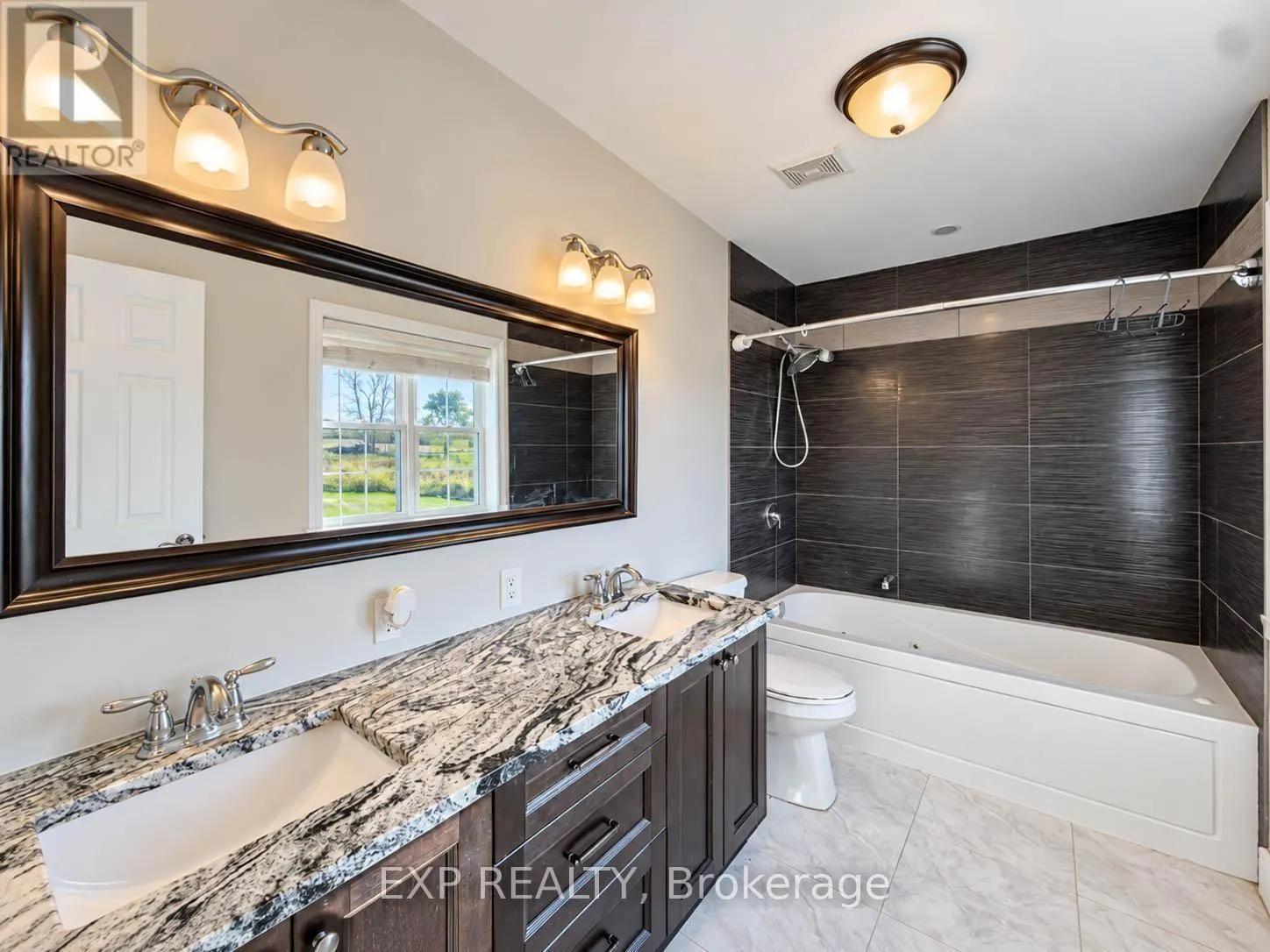 1527 MERRITTVILLE HIGHWAY
