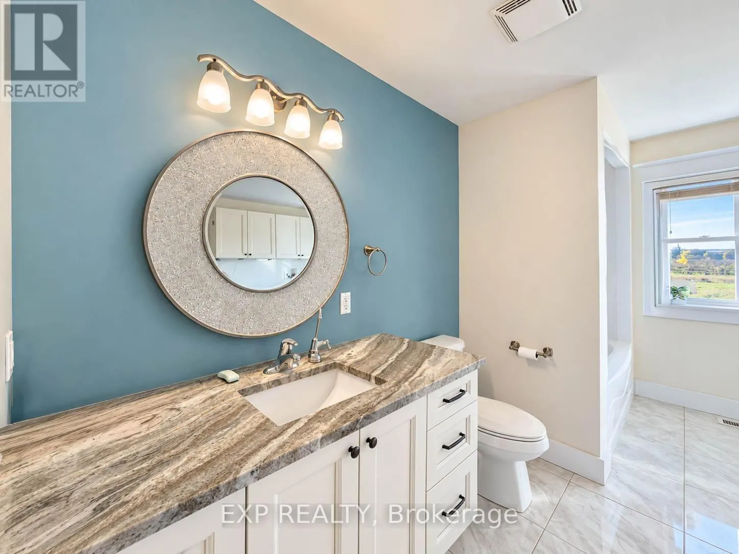 1527 MERRITTVILLE HIGHWAY