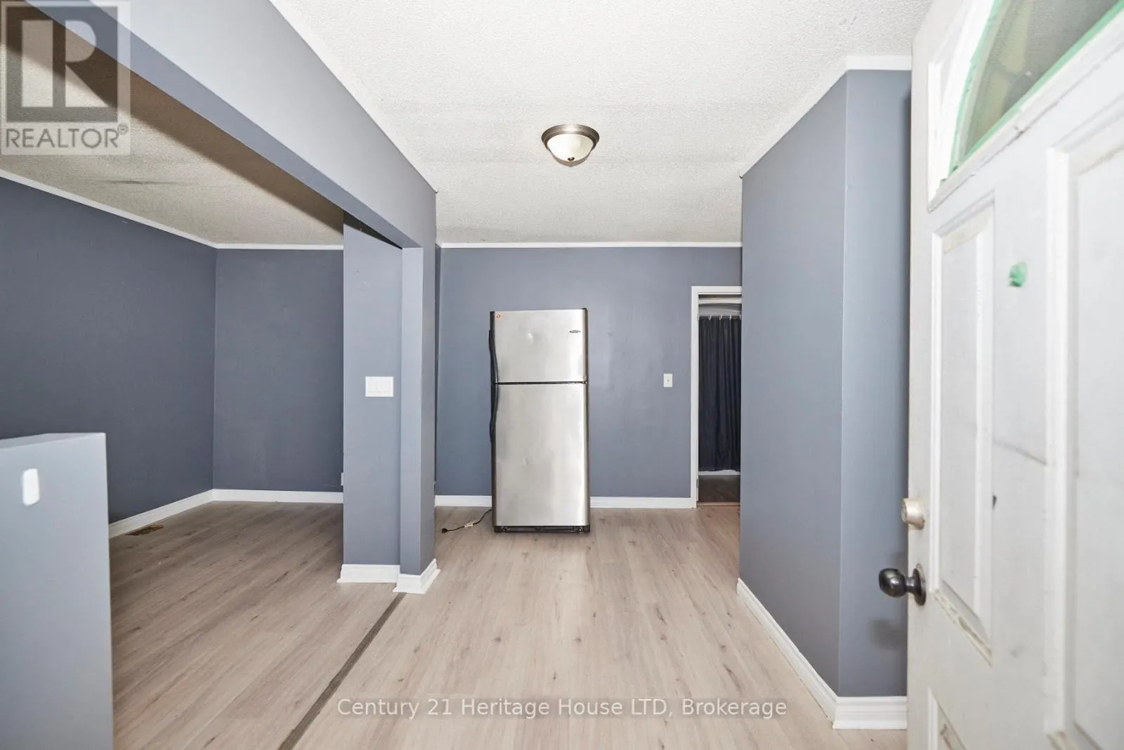 407 WELLAND AVENUE