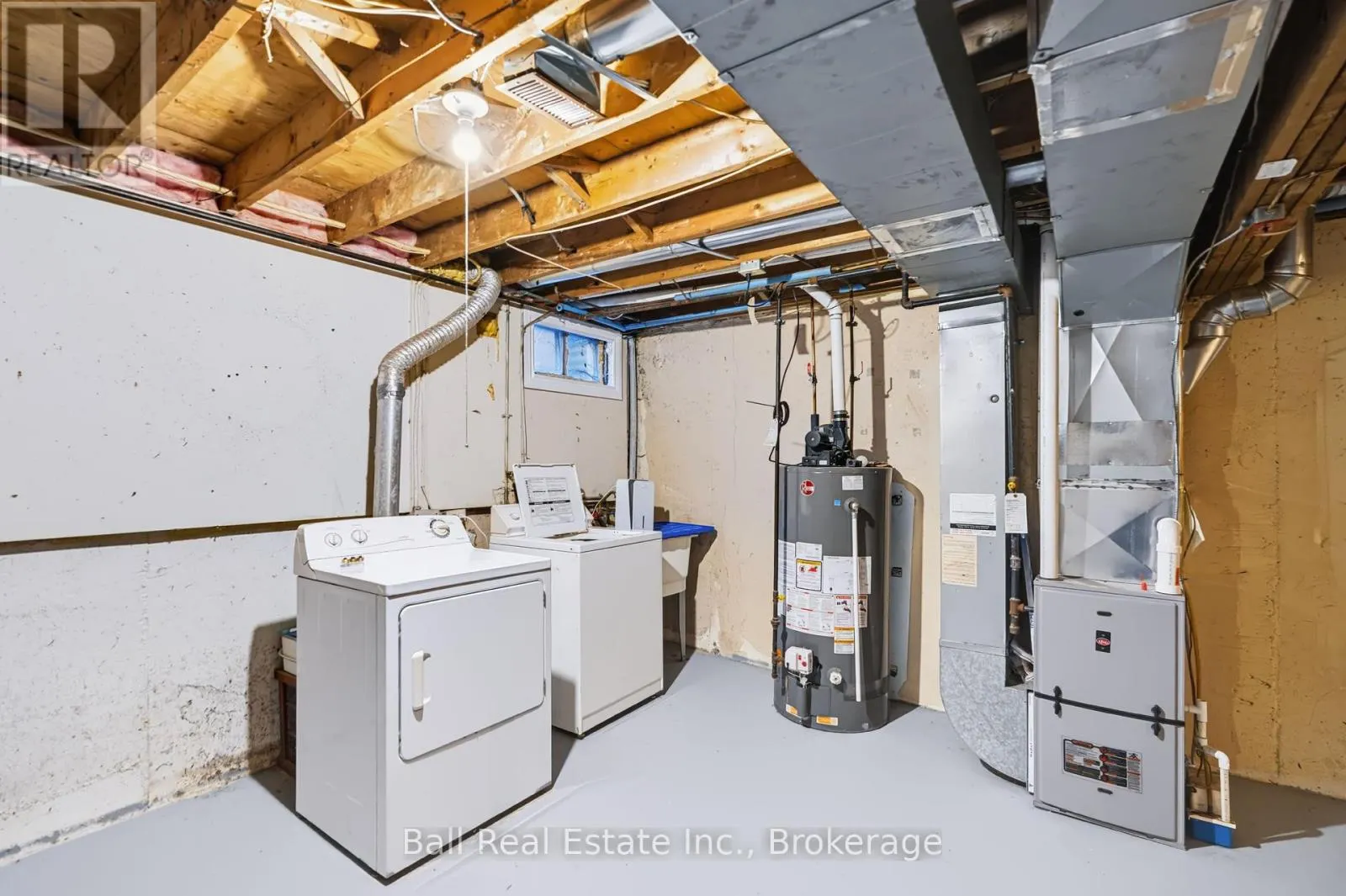 61 - 996 SYDENHAM ROAD #61