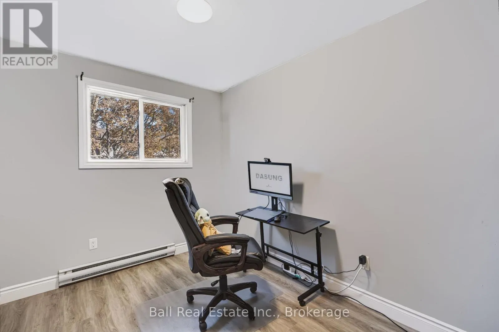 61 - 996 SYDENHAM ROAD #61